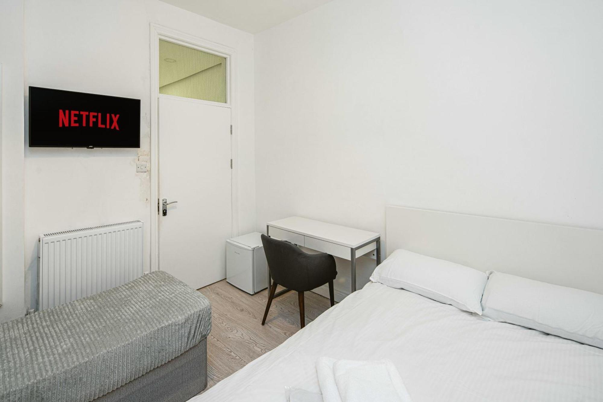 Chic & Cozy: South Kensington Studio London Exterior photo
